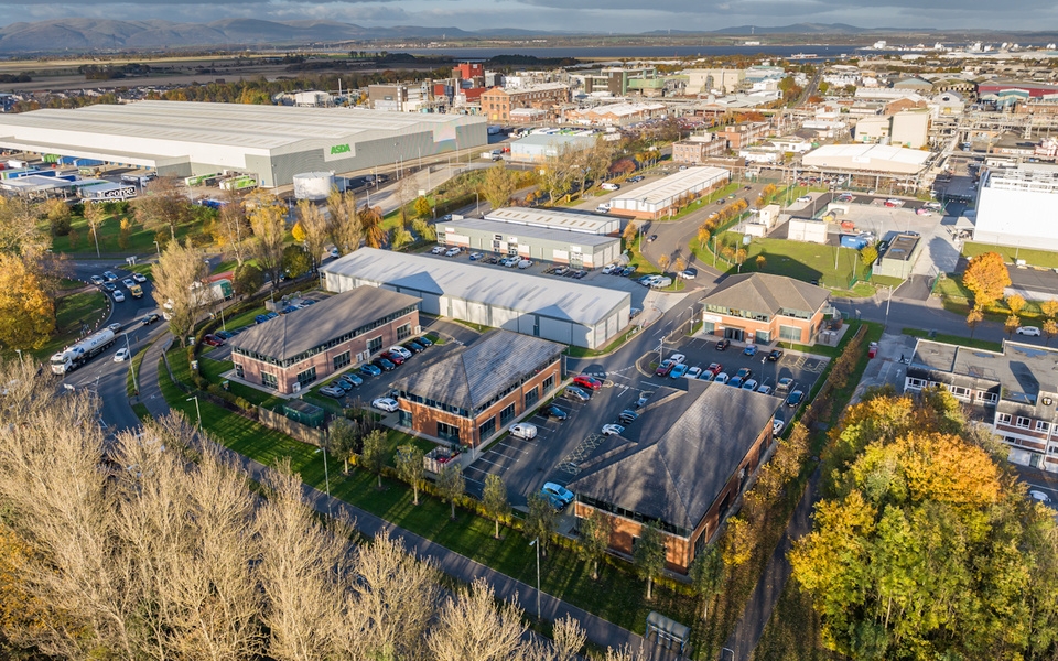 Earls Court Grangemouth Aerials (1)